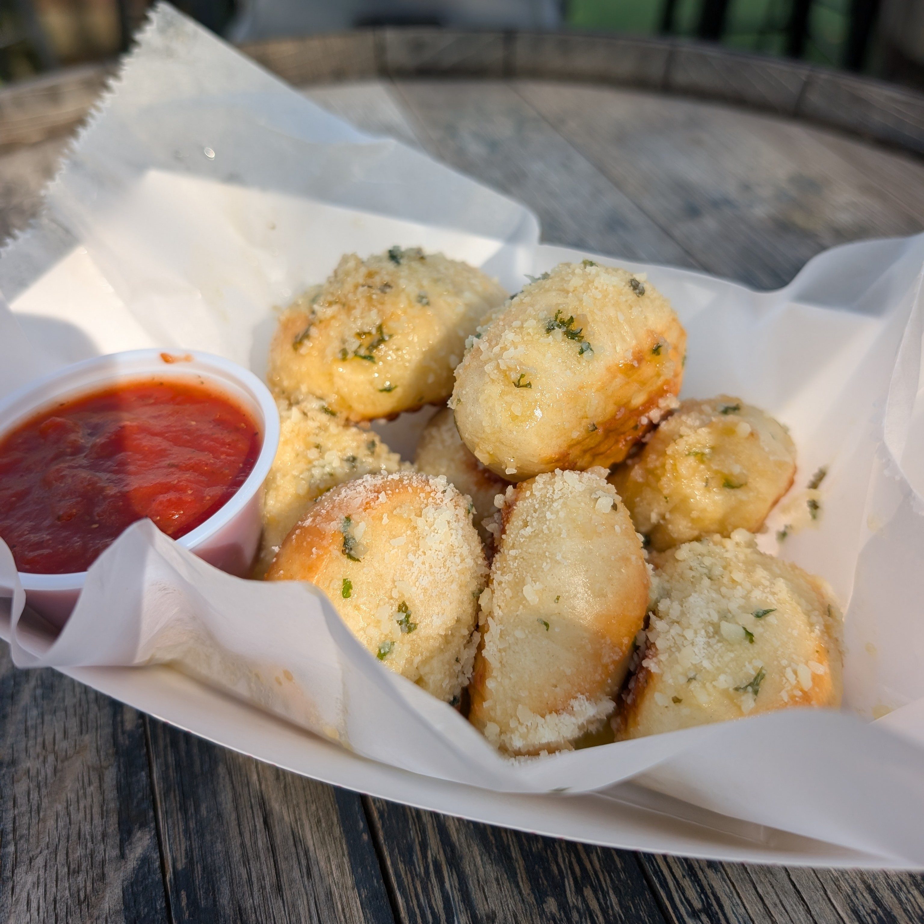 "Garlic-Nots".